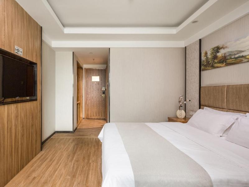Greentree Inn Jiangsu Yancheng Yandu Bus Station Middle Daqing Road Express Hotel מראה חיצוני תמונה