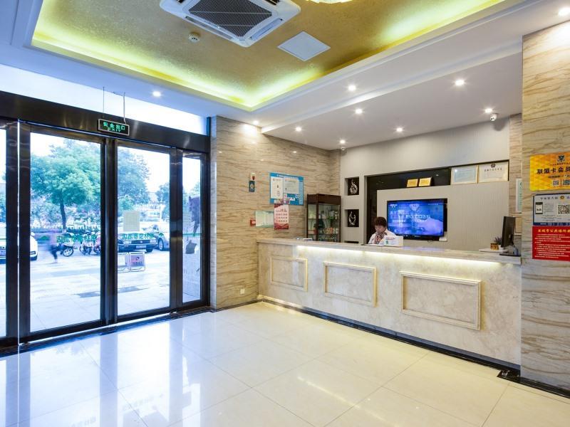 Greentree Inn Jiangsu Yancheng Yandu Bus Station Middle Daqing Road Express Hotel מראה חיצוני תמונה