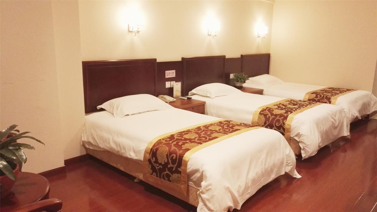 Greentree Inn Jiangsu Yancheng Yandu Bus Station Middle Daqing Road Express Hotel מראה חיצוני תמונה