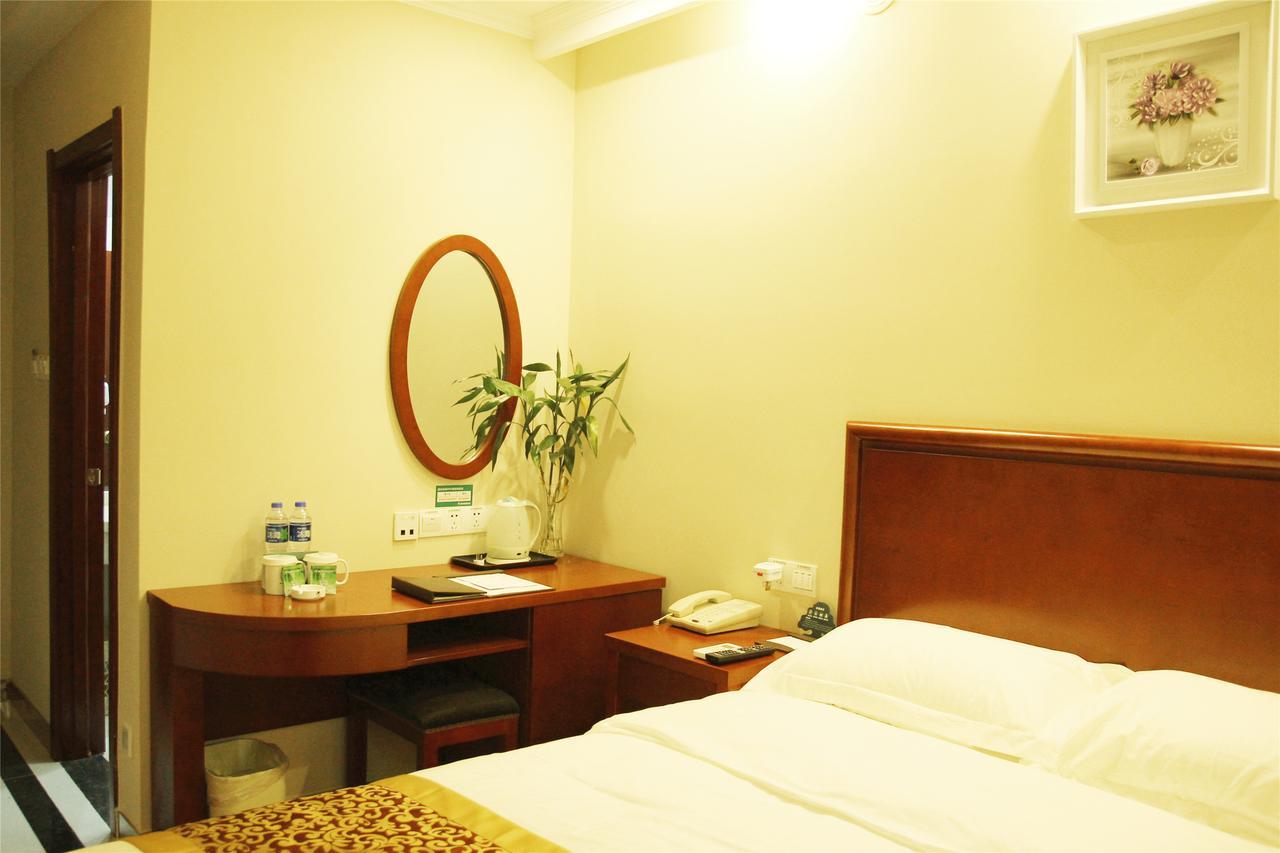 Greentree Inn Jiangsu Yancheng Yandu Bus Station Middle Daqing Road Express Hotel מראה חיצוני תמונה