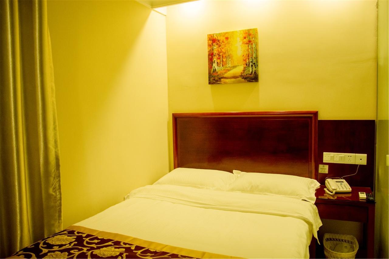 Greentree Inn Jiangsu Yancheng Yandu Bus Station Middle Daqing Road Express Hotel מראה חיצוני תמונה
